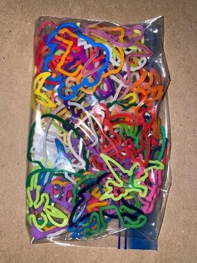 100+ Silly Bandz Random Assortment